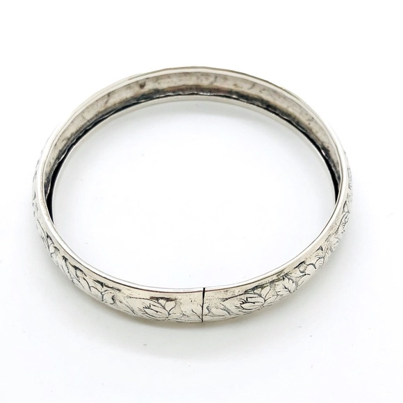 Vintage Mid Century Beau Sterling Silver Bangle Bracelet - Picture 2 of 7
